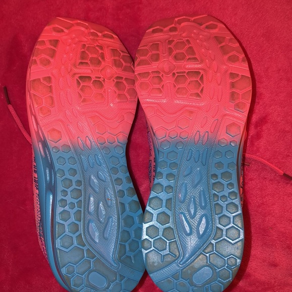 Omega Walk Sneakers - Picture 6 of 6